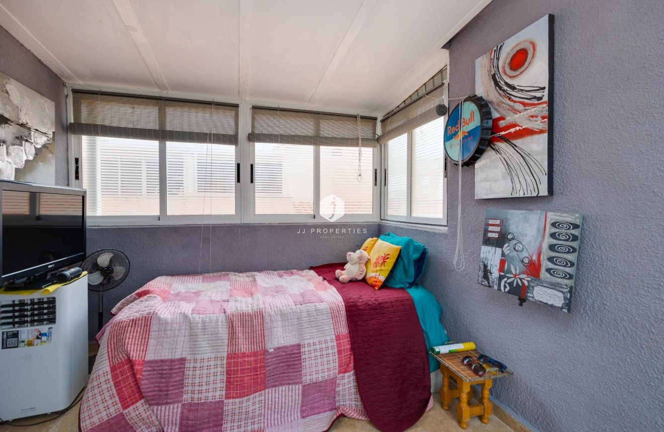 D'occasion - Bungalow -
Torrevieja - La Siesta - El Salado - Torreta