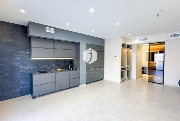 Segunda mano - Apartamento / piso -
Torrevieja - Playa de los Locos