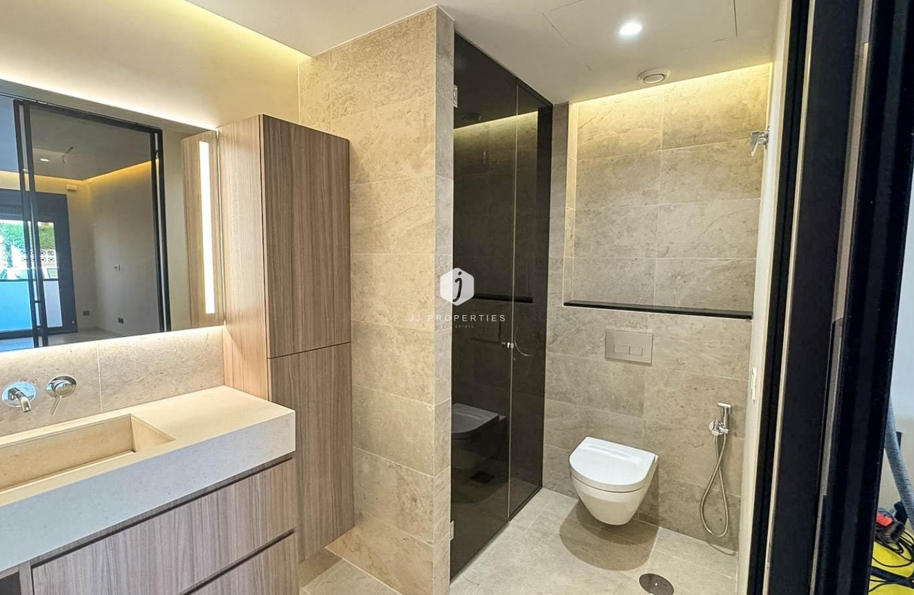 Segunda mano - Apartamento / piso -
Torrevieja - Playa de los Locos