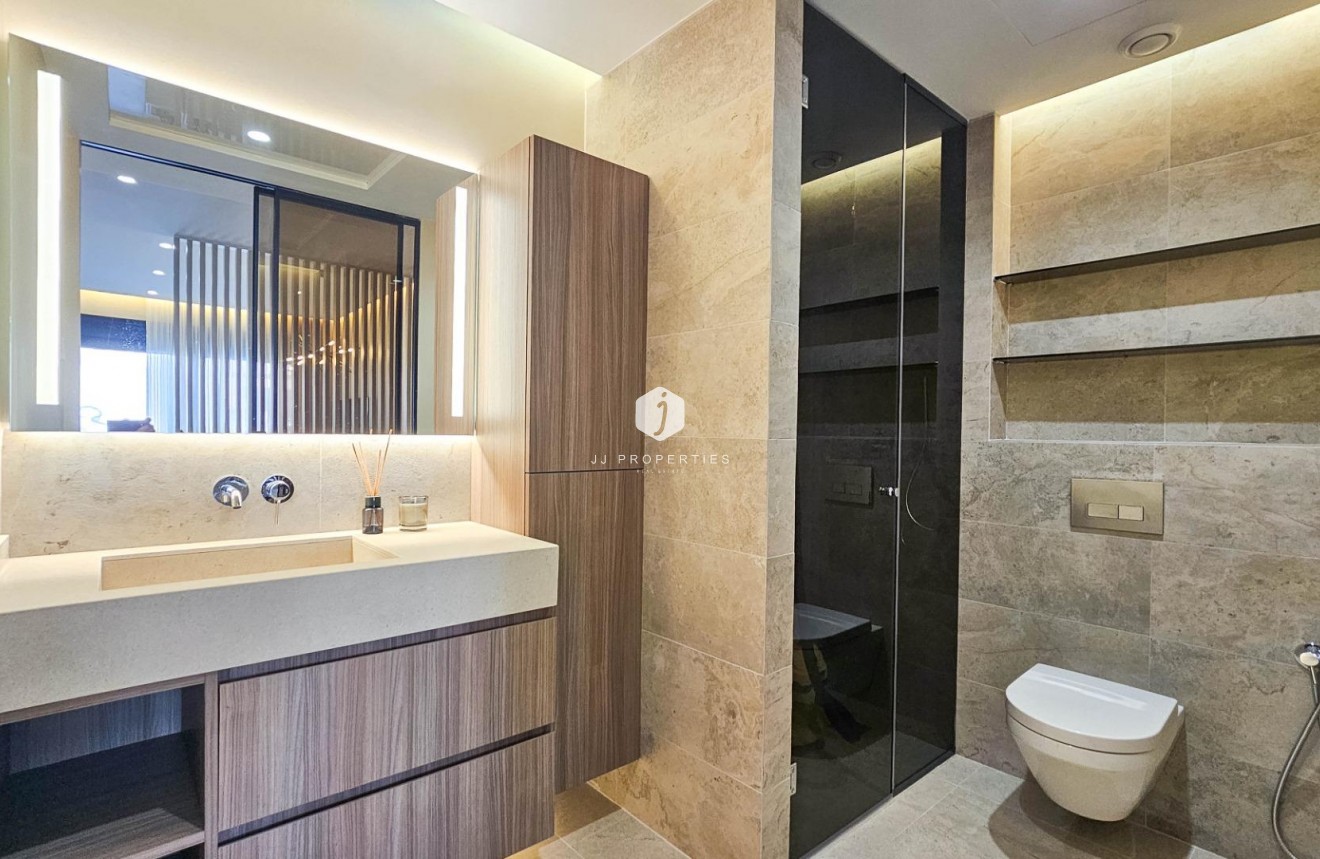 Segunda mano - Apartamento / piso -
Torrevieja - Playa de los Locos