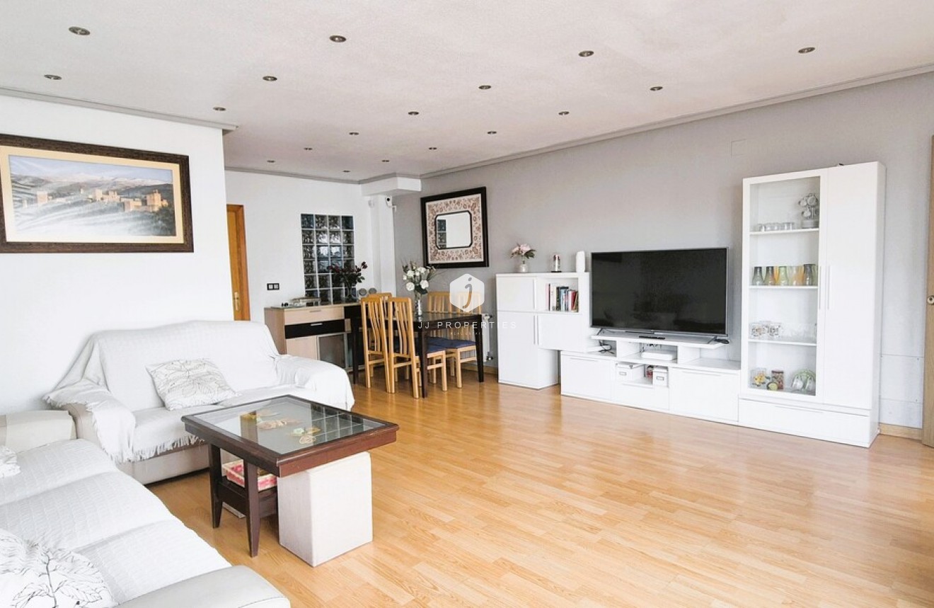 Tweedehands - Chalet -
Torrevieja - Costa Blanca