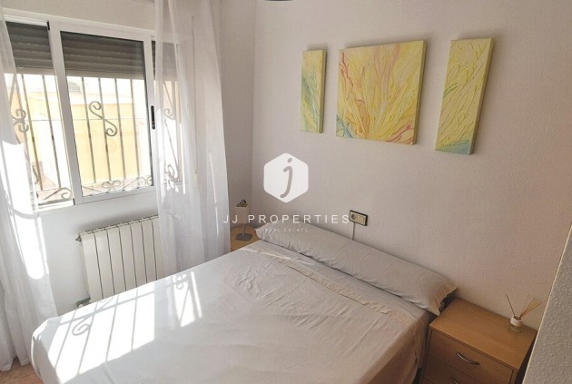 Tweedehands - Chalet -
Torrevieja - Costa Blanca
