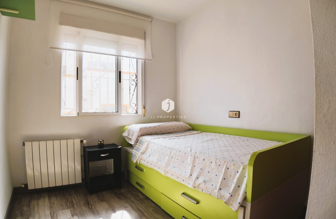 Tweedehands - Chalet -
Torrevieja - Costa Blanca