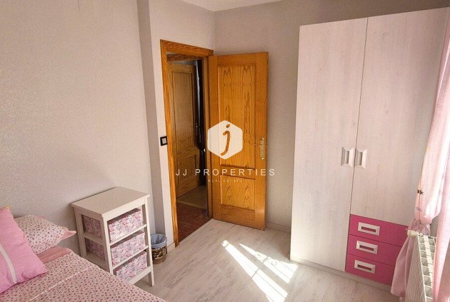 Tweedehands - Chalet -
Torrevieja - Costa Blanca