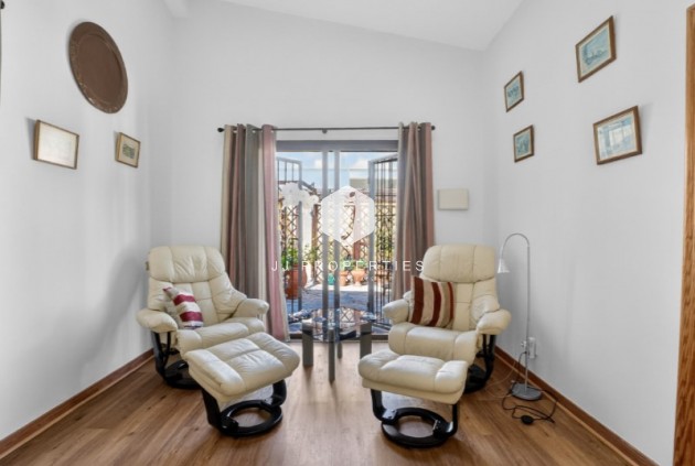 Aus zweiter Hand - Villa -
Torrevieja - Costa Blanca