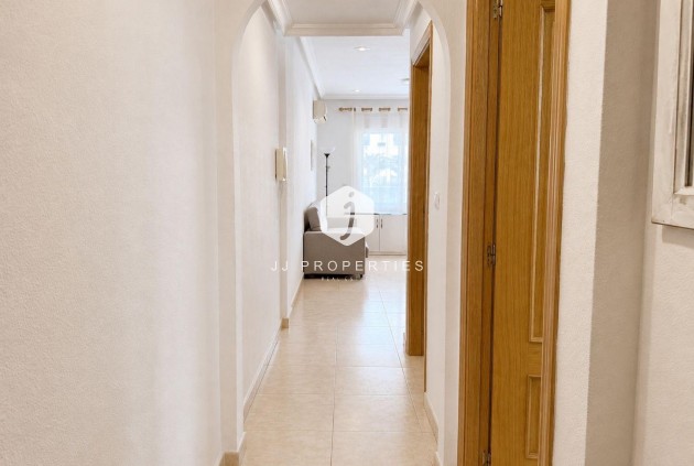 Aus zweiter Hand - Wohnung -
Torrevieja - Playa del Cura