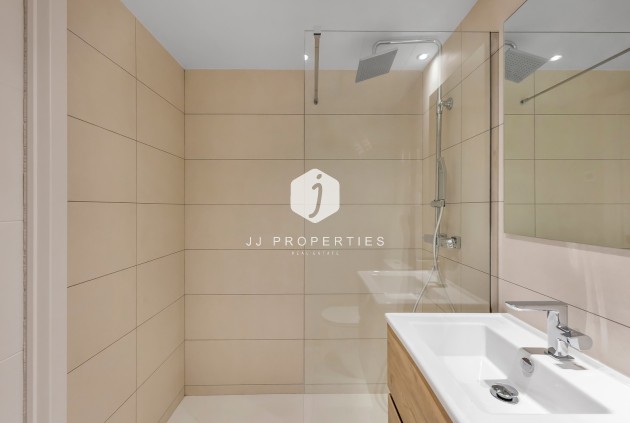 D'occasion - Appartement -
Torrevieja - Costa Blanca