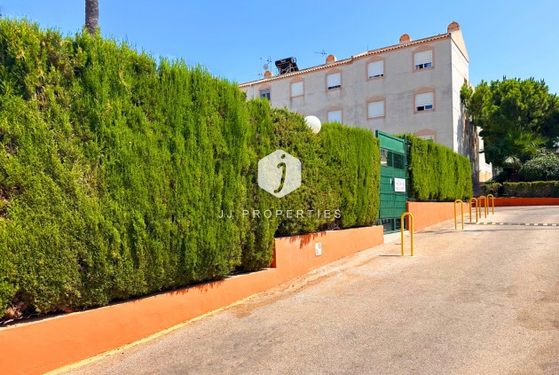 Resale - Bungalow -
Torrevieja - Costa Blanca