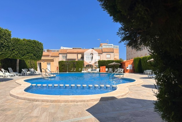 Resale - Bungalow -
Torrevieja - Costa Blanca