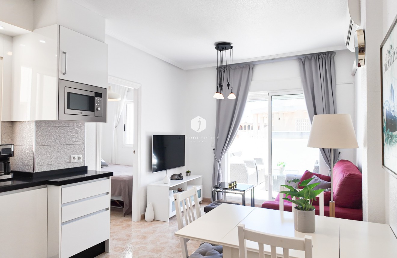 D'occasion - Appartement -
Torrevieja - Costa Blanca