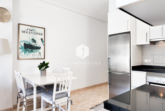 D'occasion - Appartement -
Torrevieja - Costa Blanca