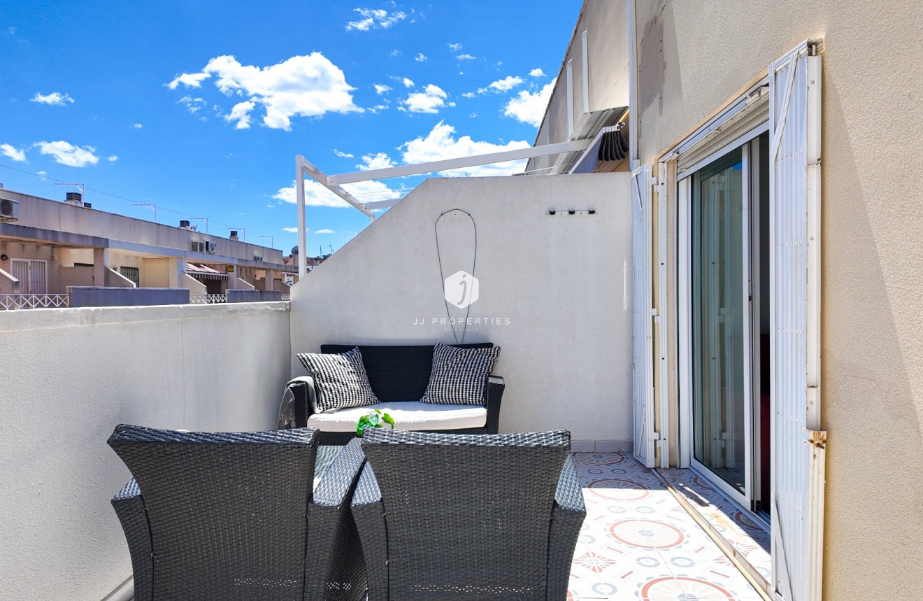 D'occasion - Appartement -
Torrevieja - Costa Blanca