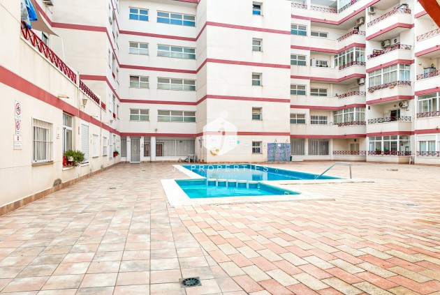 D'occasion - Appartement -
Torrevieja - Costa Blanca