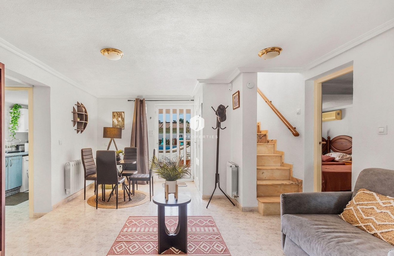 Aus zweiter Hand - Villa -
Torrevieja - Los Balcones - Los Altos del Edén