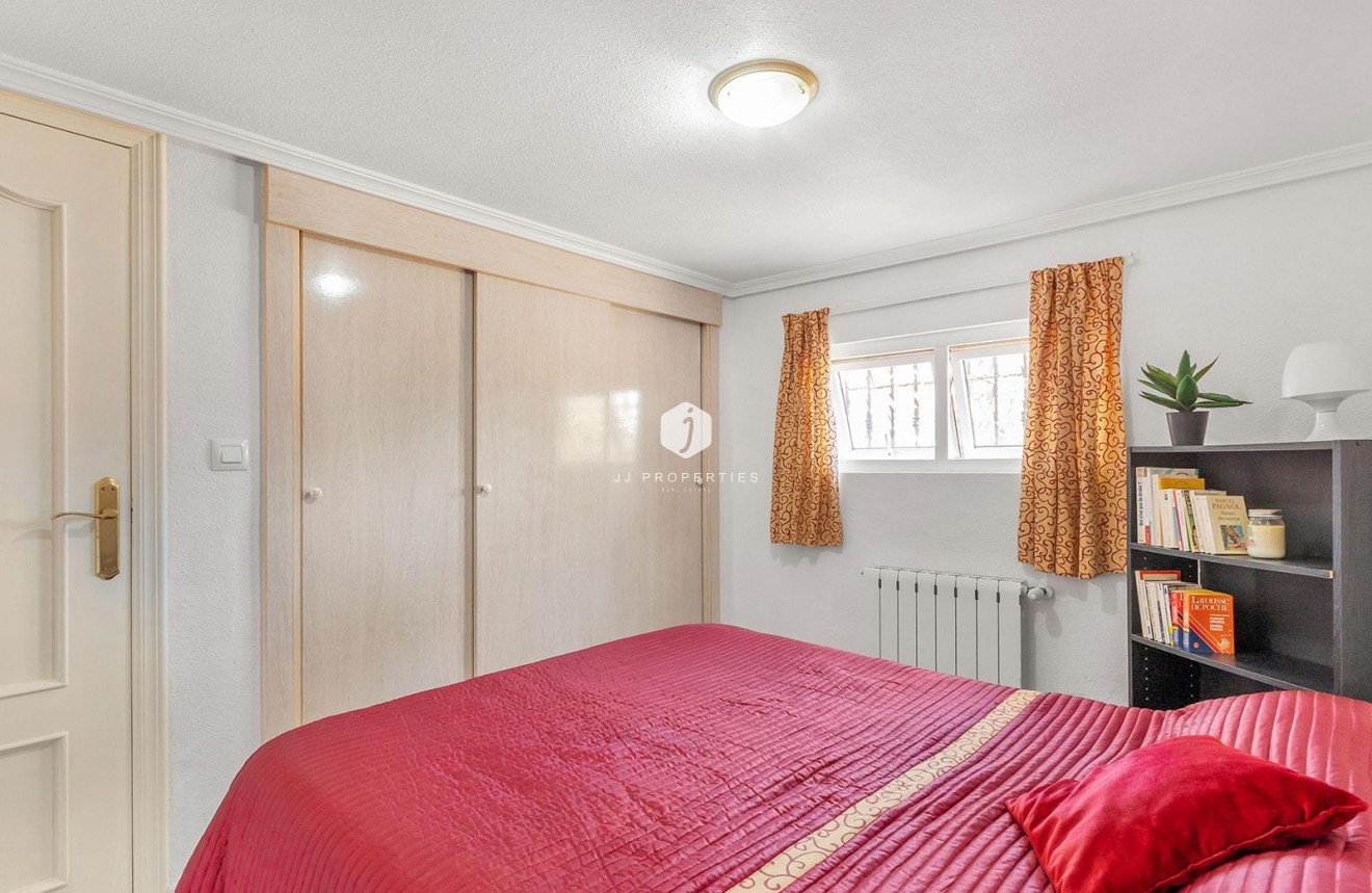 Aus zweiter Hand - Villa -
Torrevieja - Los Balcones - Los Altos del Edén