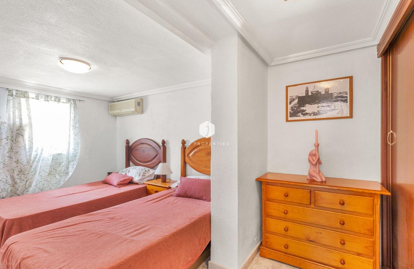 Aus zweiter Hand - Villa -
Torrevieja - Los Balcones - Los Altos del Edén