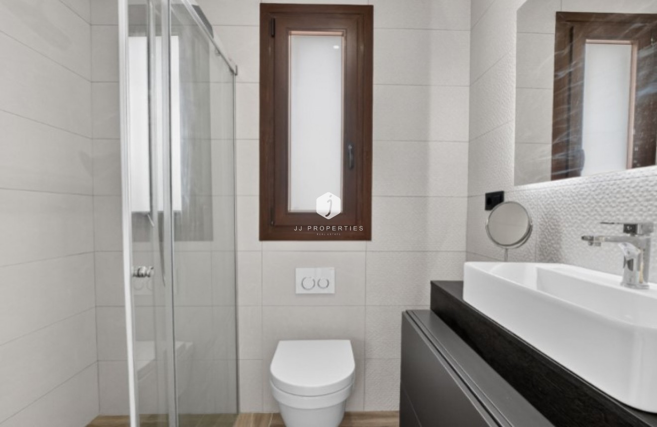 Resale - Villa -
Torrevieja - Costa Blanca