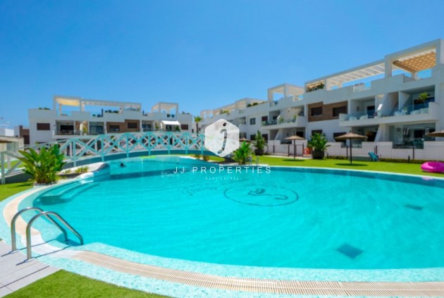 Resale - Villa -
Torrevieja - Costa Blanca