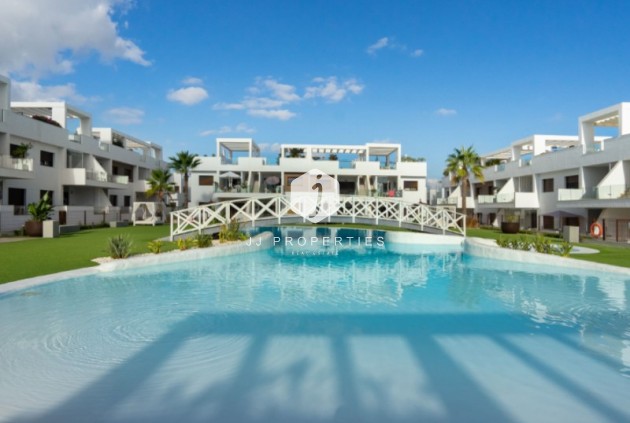 Resale - Villa -
Torrevieja - Costa Blanca