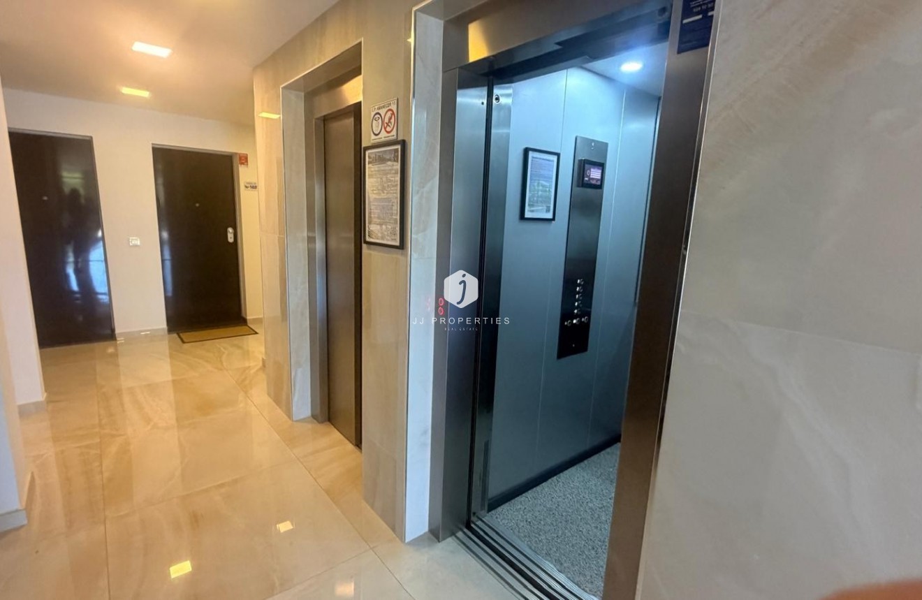 Tweedehands - Appartement / flat -
Los Altos - Costa Blanca