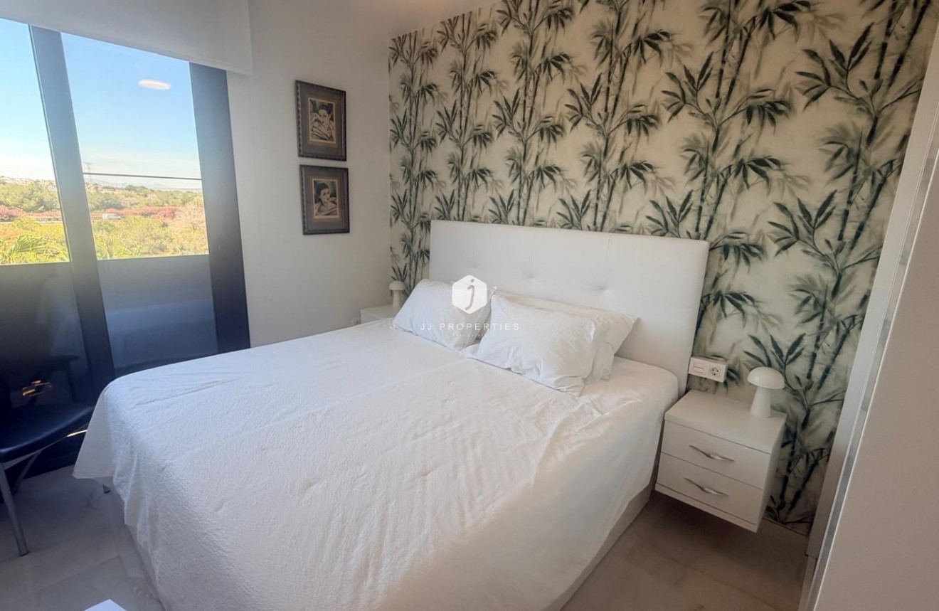 Tweedehands - Appartement / flat -
Los Altos - Costa Blanca