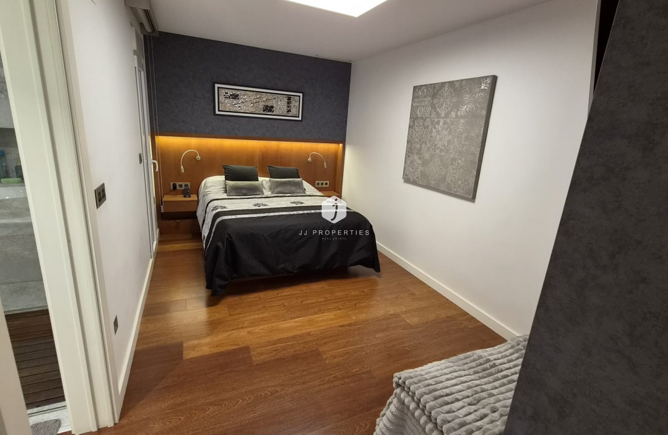 D'occasion - Appartement -
Torrevieja - Costa Blanca