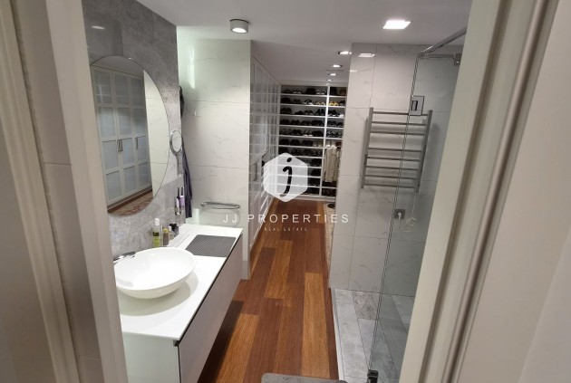 D'occasion - Appartement -
Torrevieja - Costa Blanca