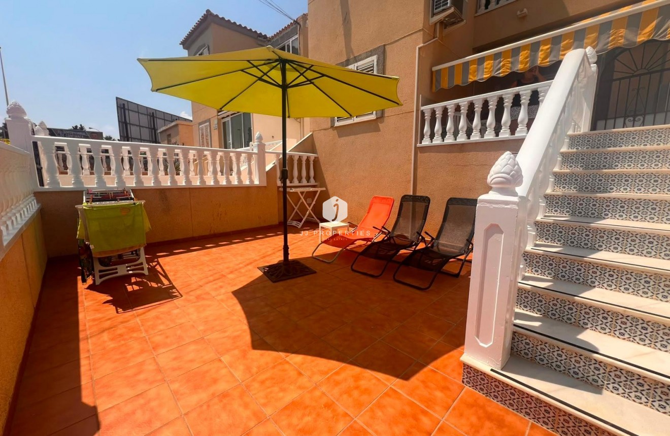 D'occasion - Bungalow -
Torrevieja - Torrejón