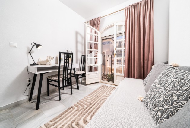 Aus zweiter Hand - Wohnung -
Torrevieja - aguas nuevas