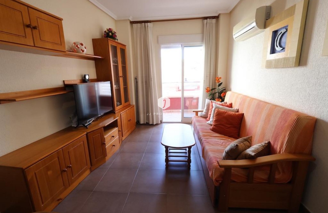 D'occasion - Appartement -
Torrevieja - Costa Blanca