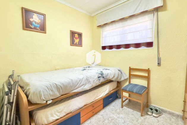 D'occasion - Bungalow -
Torrevieja - Torretas