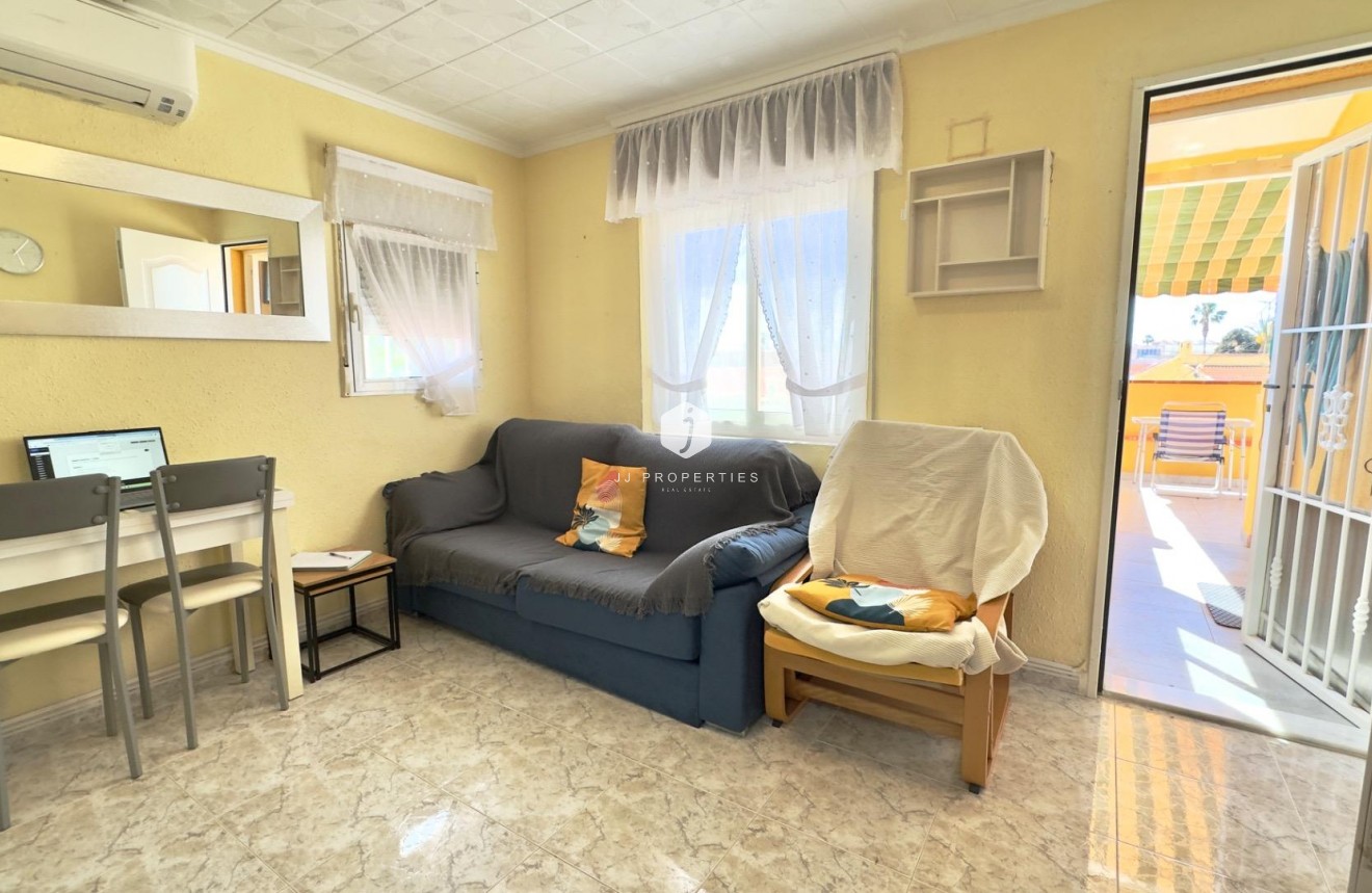 D'occasion - Bungalow -
Torrevieja - Torretas