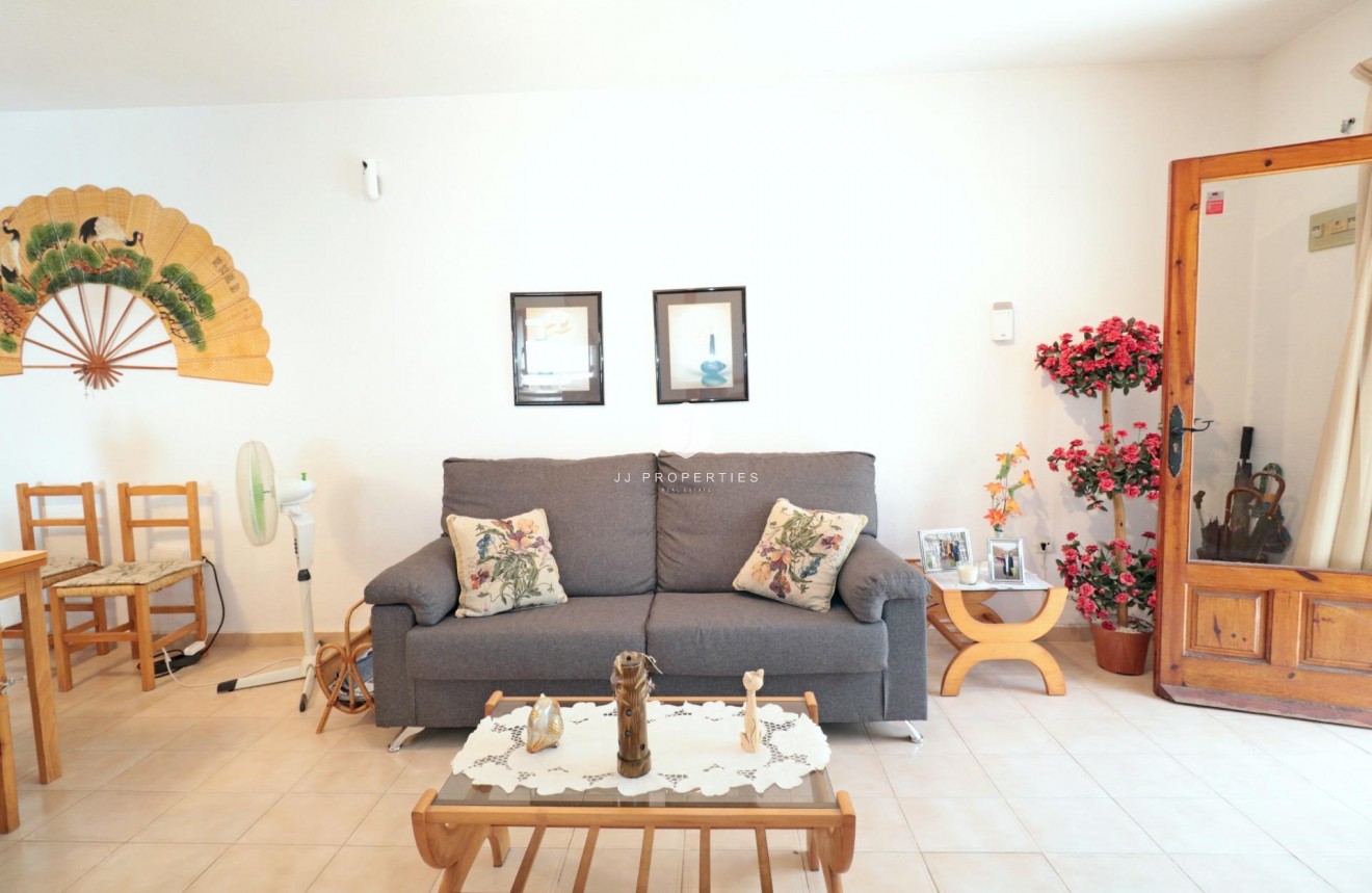 D'occasion - Bungalow -
Torrevieja - El Acequión - Los Náufragos