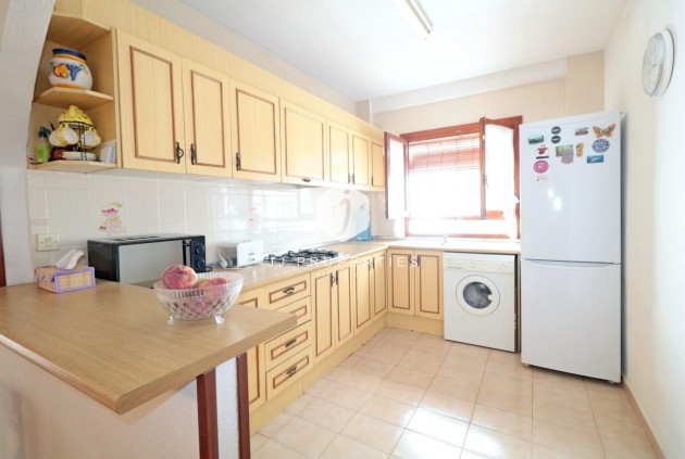 D'occasion - Bungalow -
Torrevieja - El Acequión - Los Náufragos