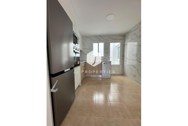 Resale - Bungalow -
Torrevieja - La Siesta - El Salado - Torreta