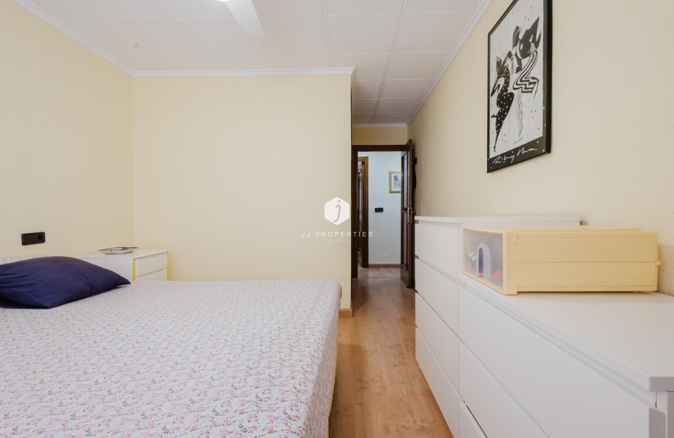 D'occasion - Appartement -
Torrevieja - Costa Blanca