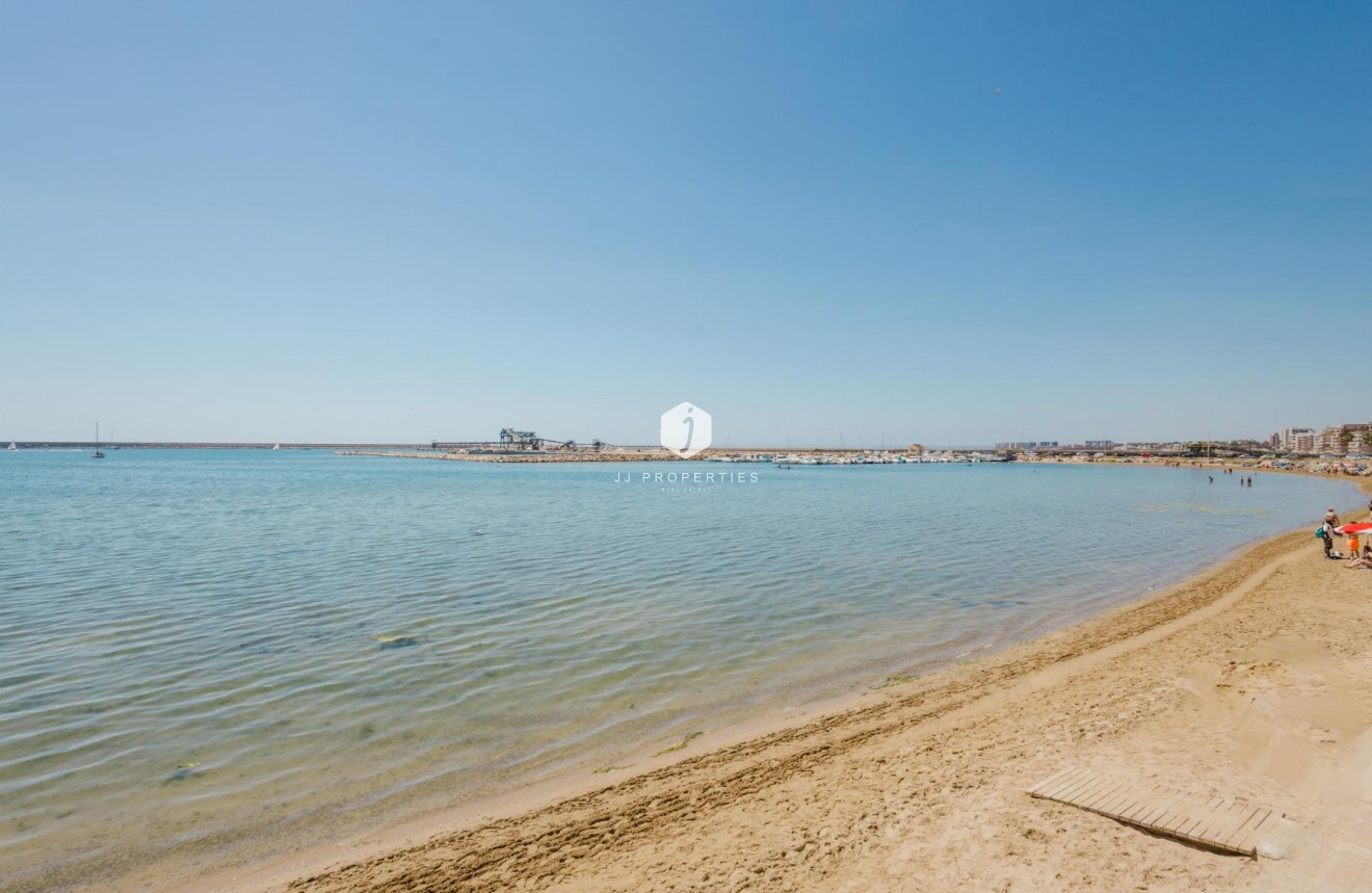 D'occasion - Appartement -
Torrevieja - Costa Blanca
