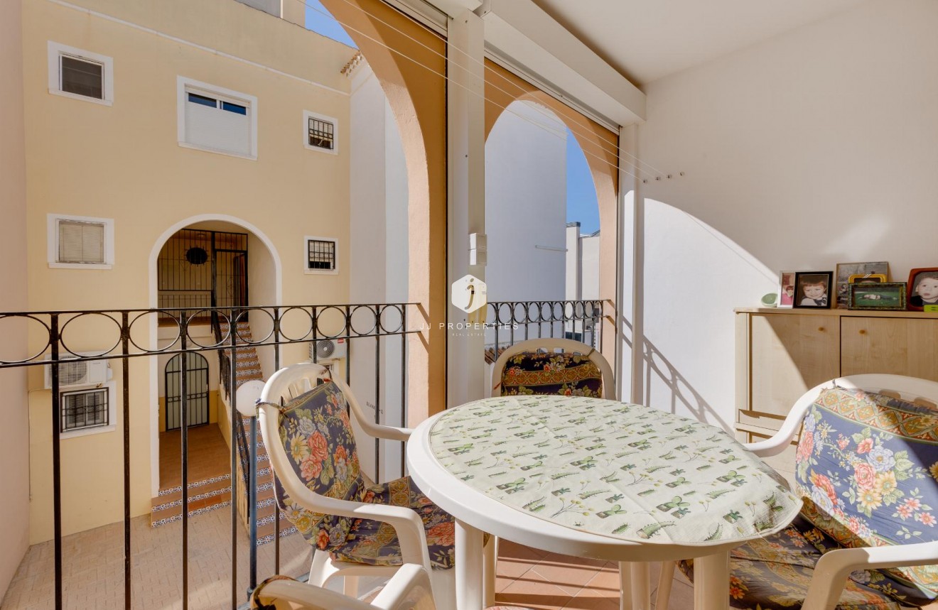 D'occasion - Bungalow -
Torrevieja - Costa Blanca