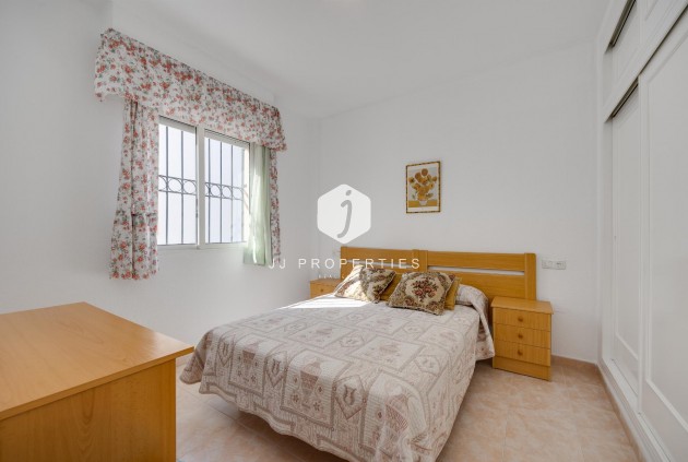 D'occasion - Bungalow -
Torrevieja - Costa Blanca