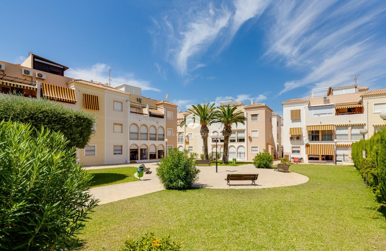 D'occasion - Bungalow -
Torrevieja - Costa Blanca