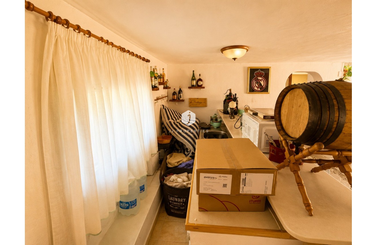D'occasion - Villa -
Torrevieja - Costa Blanca