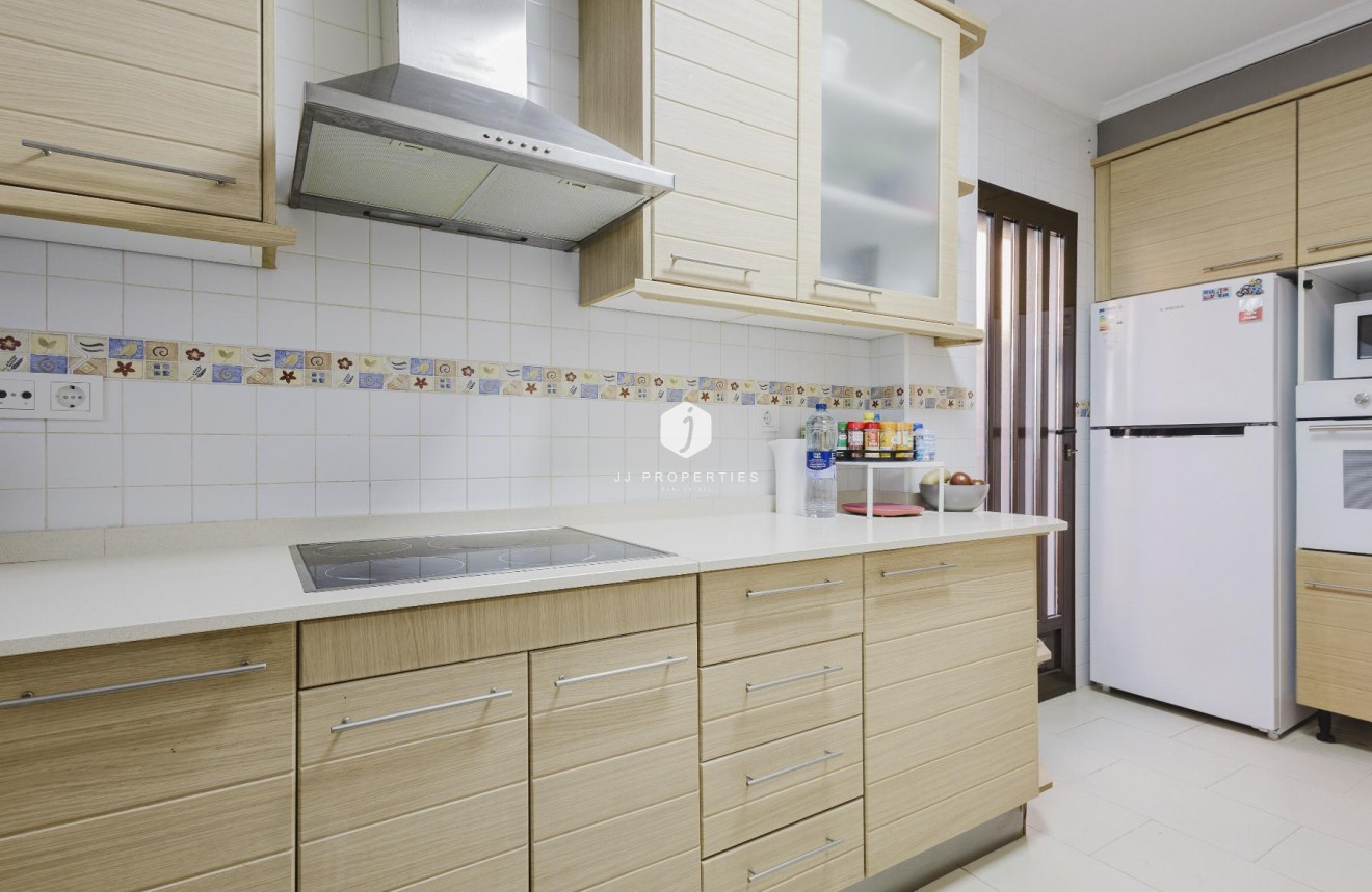 Tweedehands - Villa -
Torrevieja - Costa Blanca