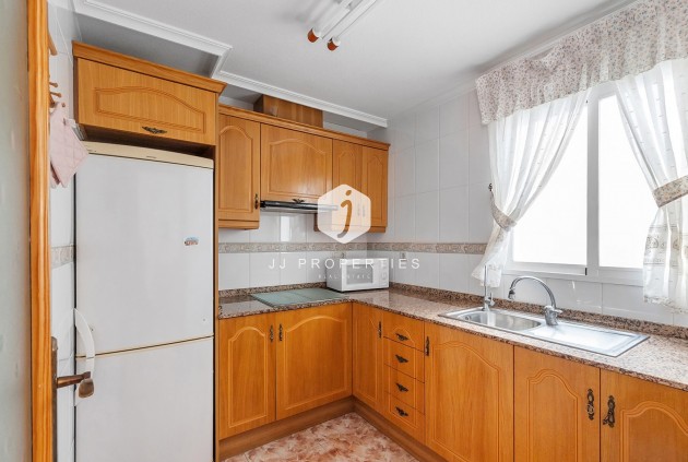 Resale - Apartment / flat -
La Mata - Costa Blanca