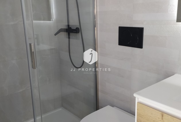 Resale - Apartment / flat -
Torrevieja - CENTRE PLAYA DEL CURA LAS PISCINAS