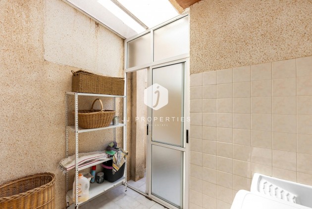 Resale - Chalet -
La Mata - Costa Blanca
