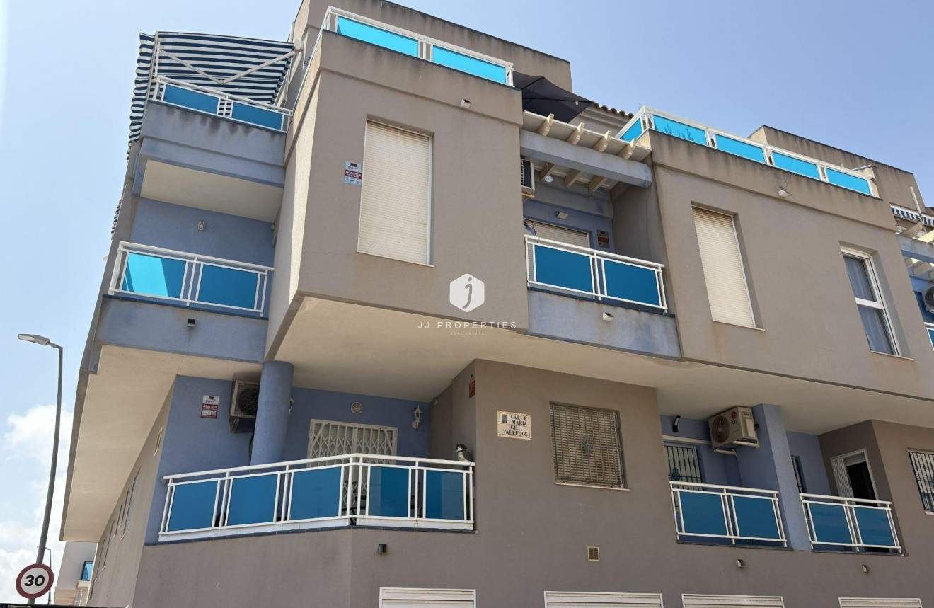 Aus zweiter Hand - Wohnung -
Torrevieja - Playa del Cura