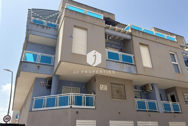 Aus zweiter Hand - Wohnung -
Torrevieja - Playa del Cura