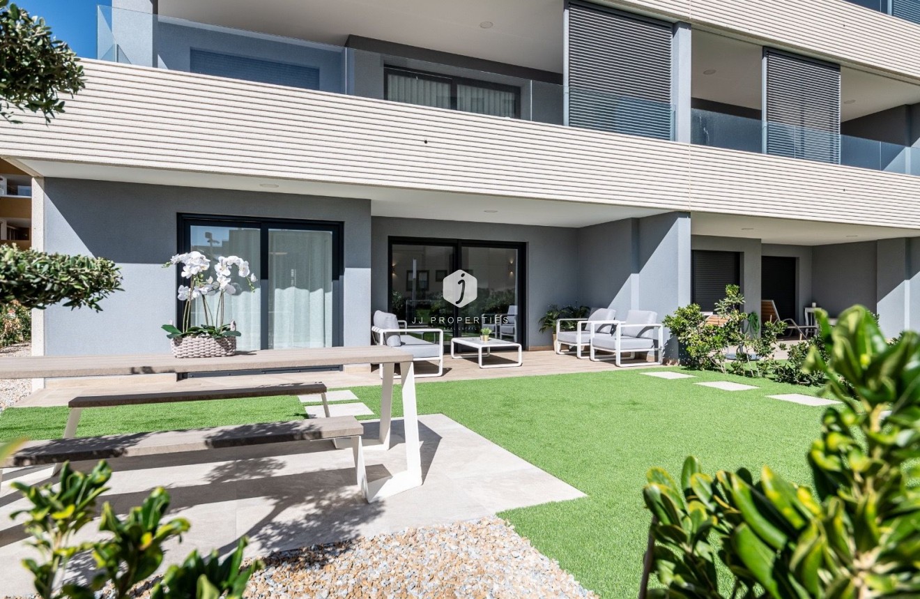 D'occasion - Appartement -
Torrevieja - Costa Blanca
