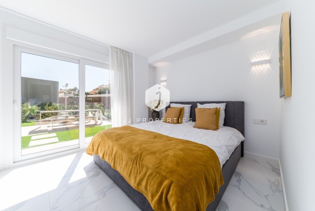 D'occasion - Appartement -
Torrevieja - Costa Blanca