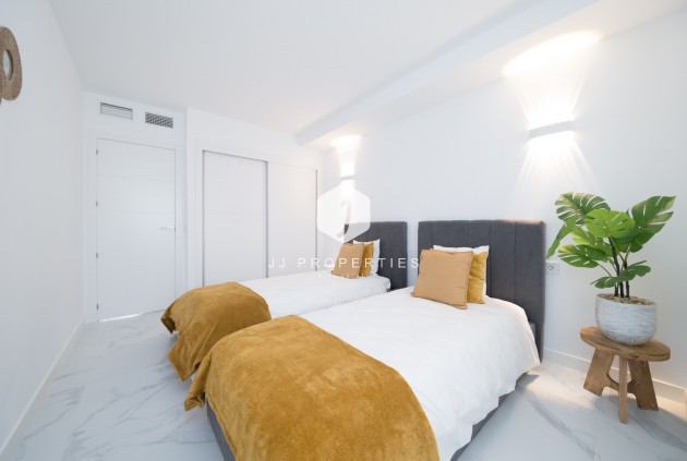 D'occasion - Appartement -
Torrevieja - Costa Blanca